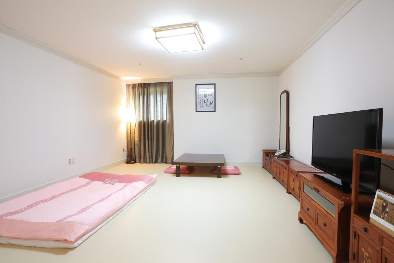 Daegu Aw Hotel Εξωτερικό φωτογραφία